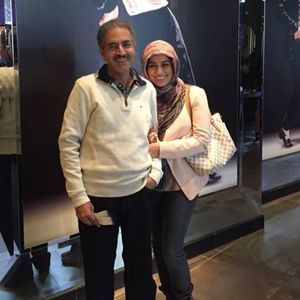 Meet your Posher, Hamideh